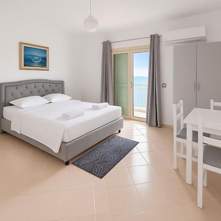 360° View Apartments Vlorë Esterno foto