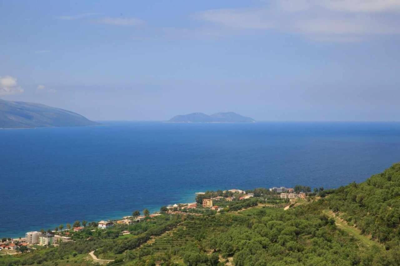 360° View Apartments Vlorë Esterno foto