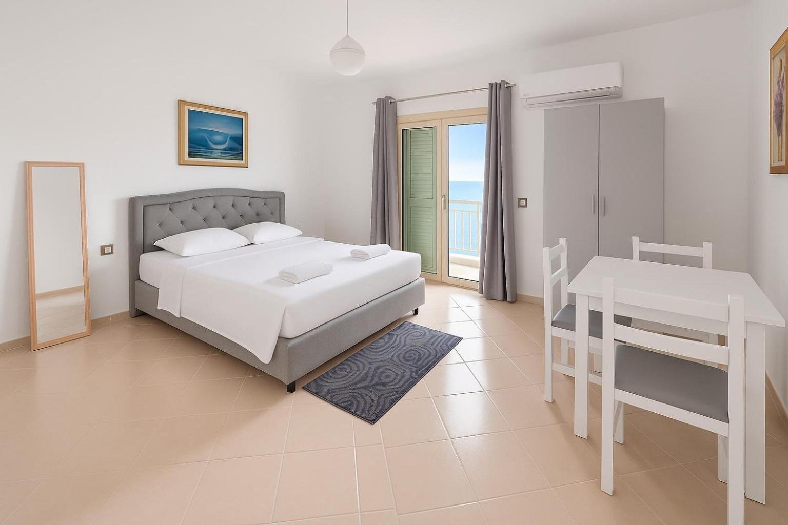 360° View Apartments Vlorë Esterno foto